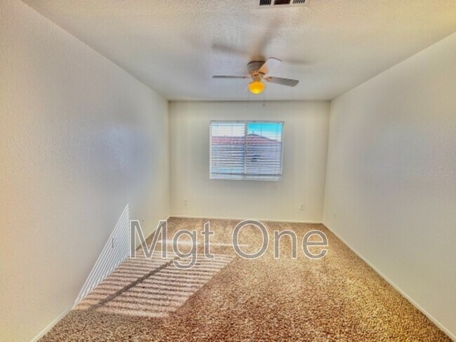 Building Photo - 16893 Tack Ln