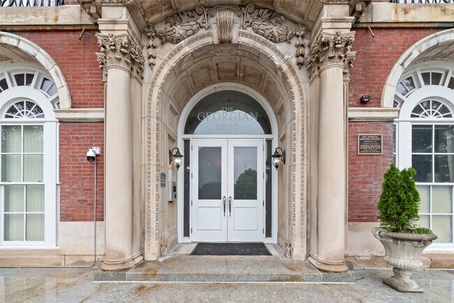 Building Photo - 1515 Lafayette Ave