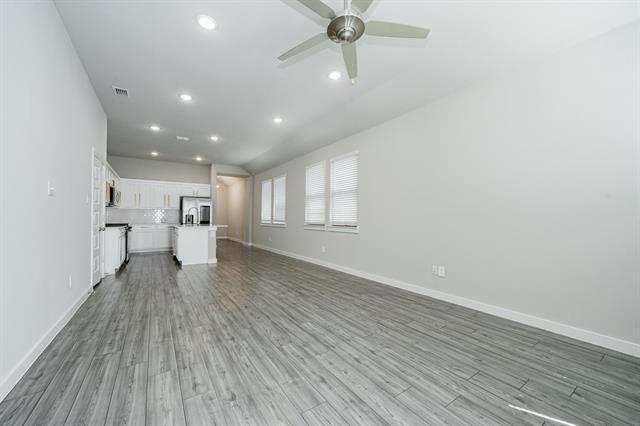 Building Photo - 2416 Green River Rd