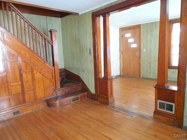 Building Photo - 618 Addison St
