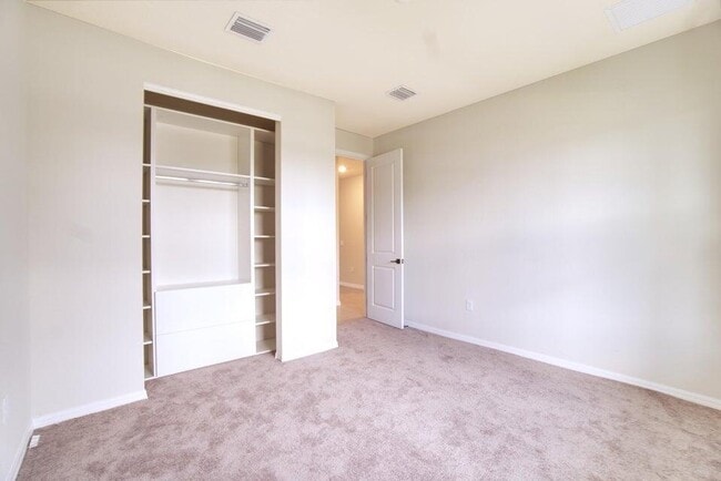 Building Photo - 5328 Star Rush Ln