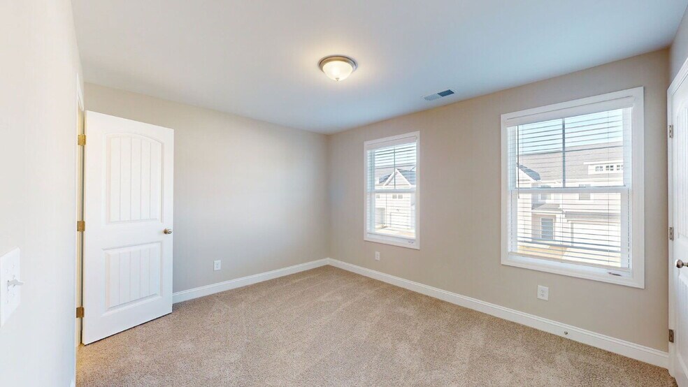 Building Photo - 2629 Virginia Mae Ln