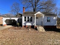 Building Photo - 611 Hoover Dr