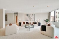 Building Photo - 10724 Wilshire Blvd