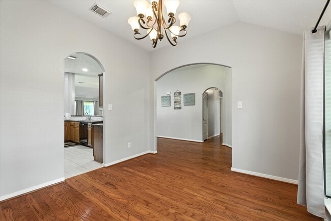 Building Photo - 16626 Bluefin St