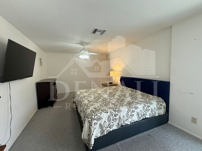 Building Photo - 1612 Leisure World