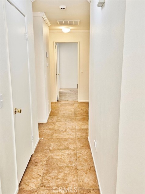 Building Photo - 71547 Sunflower Dr
