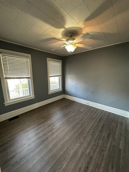 Bedroom - 19 S 24th St