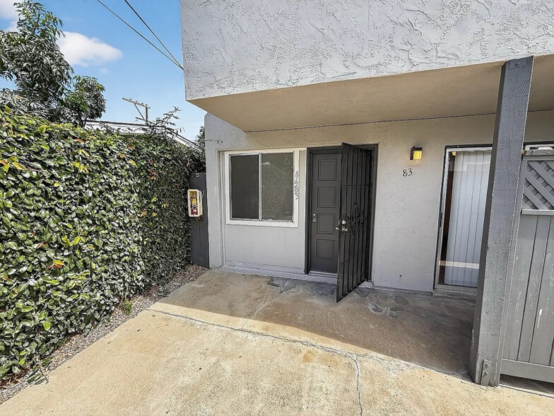 Building Photo - 4483 Bond St