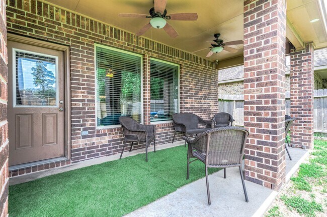 Building Photo - 21388 Timber Lodge Ln