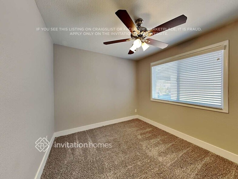Building Photo - 5306 S Hazelton Ln