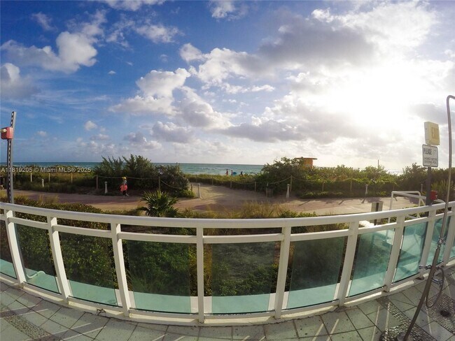 Building Photo - 6917 Collins Ave