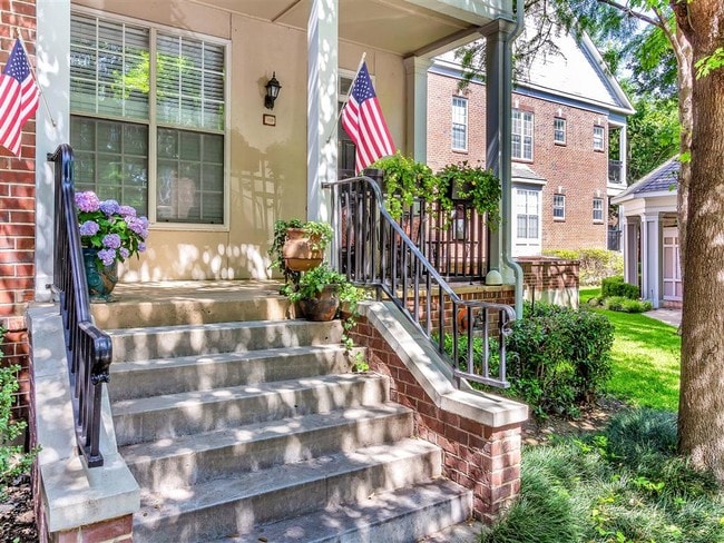 the caruth premier townhome apartments