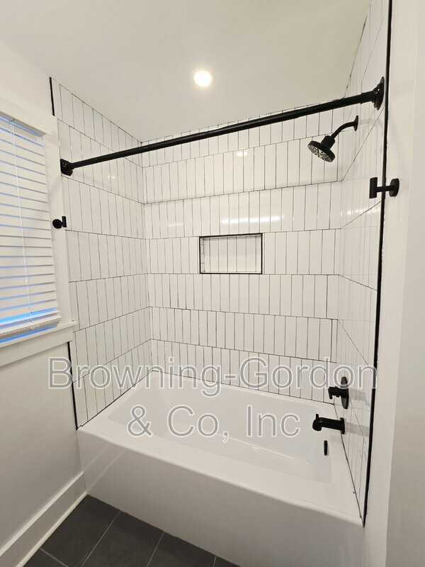 Building Photo - 1601 Haynes Meade Cir