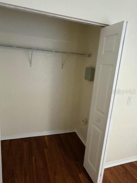 Building Photo - 911 Valmar St