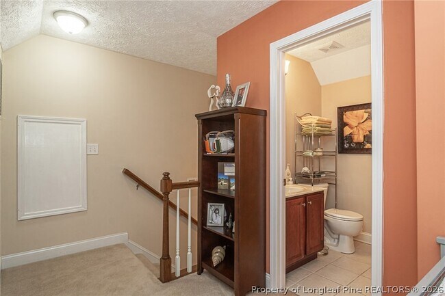 Building Photo - 3021 Bankhead Dr