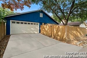 Building Photo - 2314 Wilderness Hill