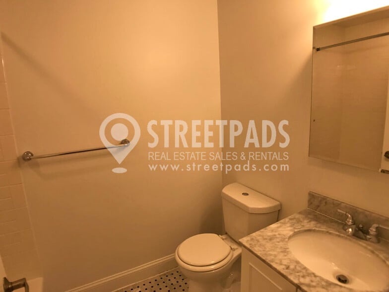 Building Photo - 55 Langdon St