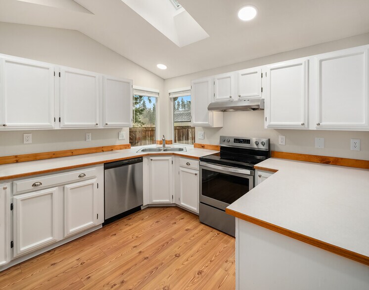 Building Photo - 22009 SE 277th St