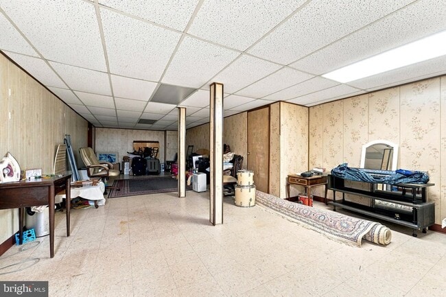 Building Photo - 315 Pheasant Hill Dr