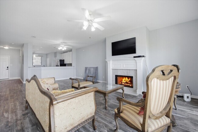 Building Photo - 1846 Signal Ridge Pl
