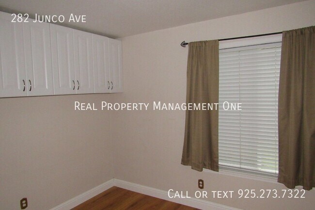 Building Photo - 282 Junco Ave