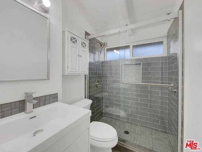 Building Photo - 13107 Fellows Ave