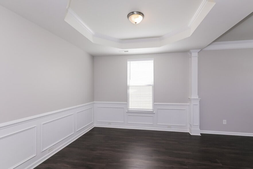 Building Photo - 16527 Falconry Way
