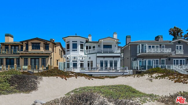 Building Photo - 30718 Pacific Coast Hwy
