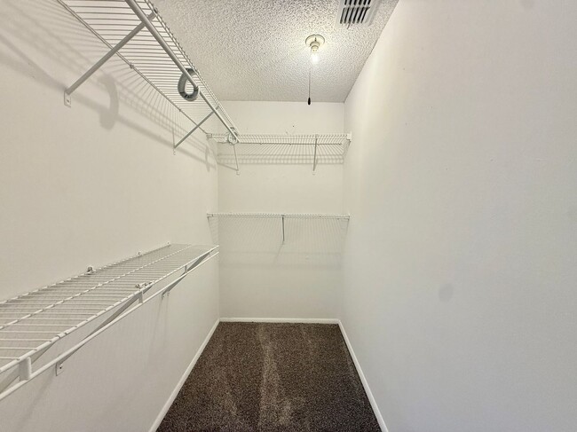 Building Photo - 1228 Pine Sap Ct