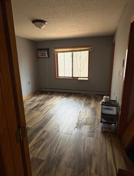 Building Photo - 2935 Mounds View Blvd