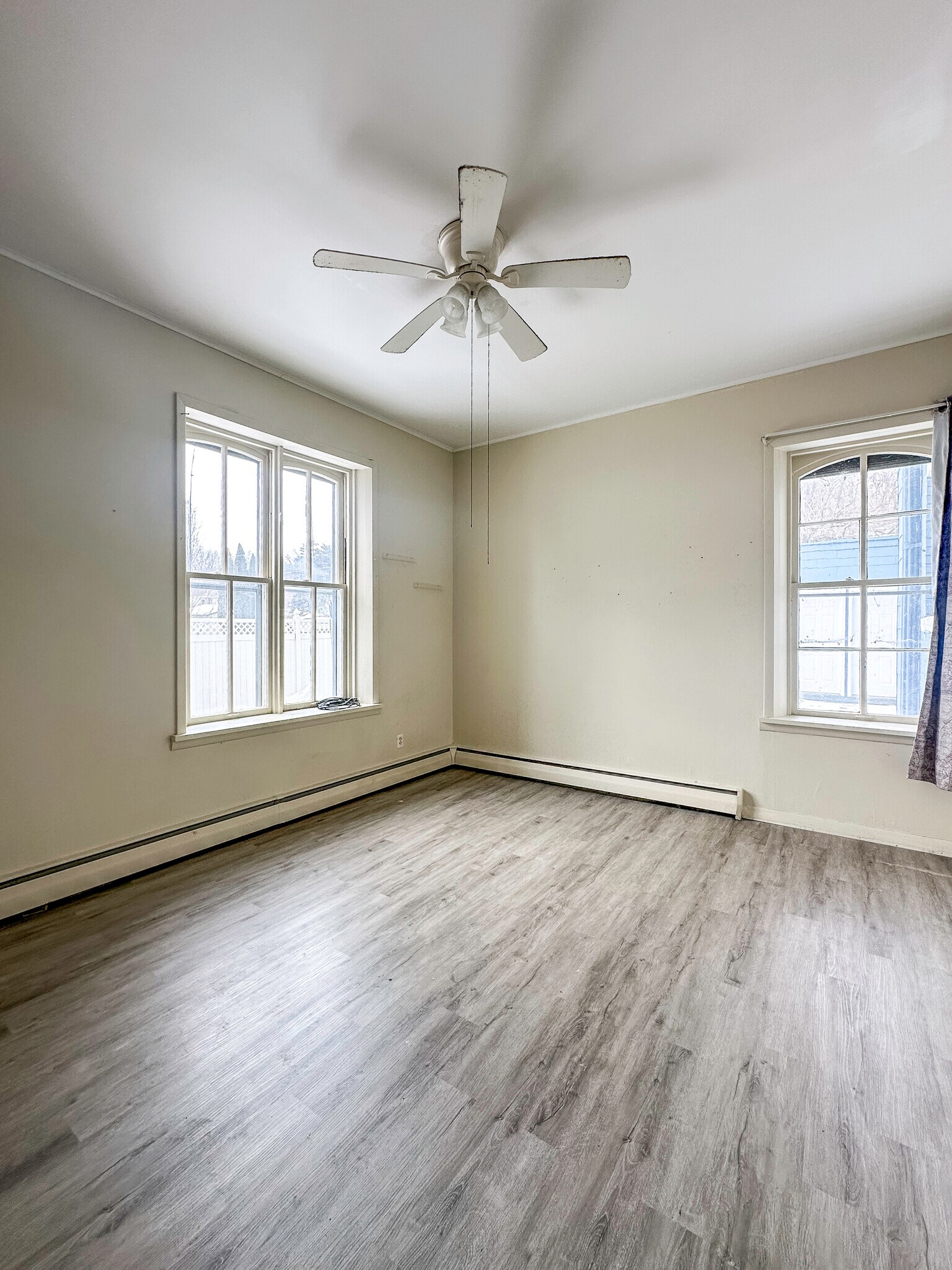 Bedroom 2 - 415 Avenue E