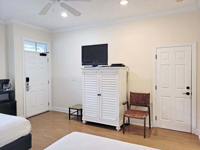 Building Photo - 14300 Ocean Hwy