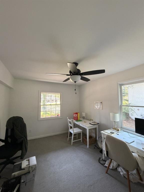 Building Photo - 2000 Fairway Cir NE