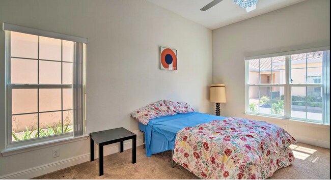 Building Photo - 2805 Shantiniketan Blvd