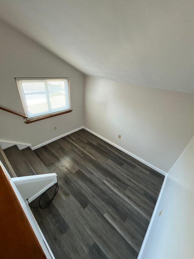 Building Photo - Town House for Rent in Liverpool