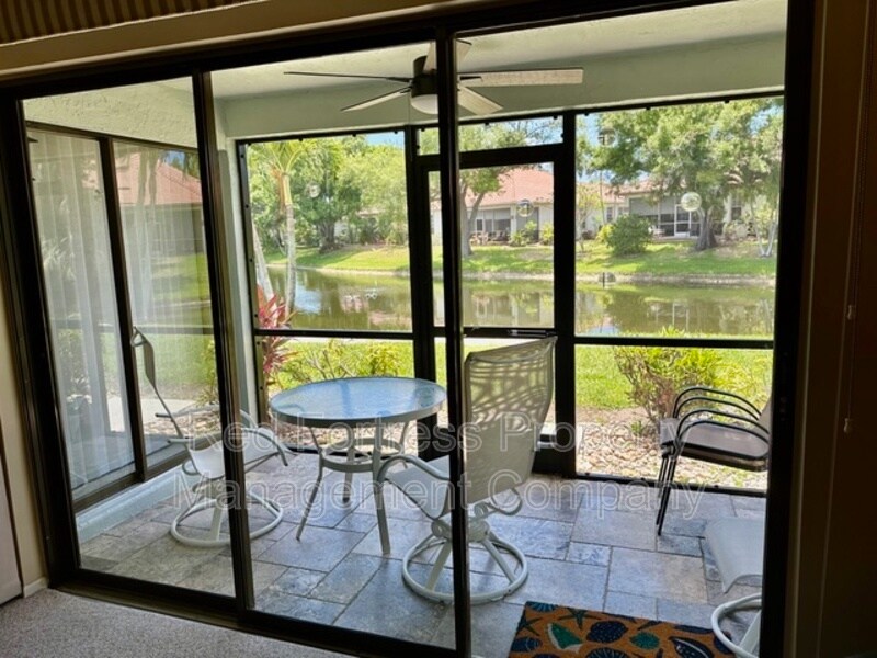 Building Photo - 7113 Quail Run Ct W