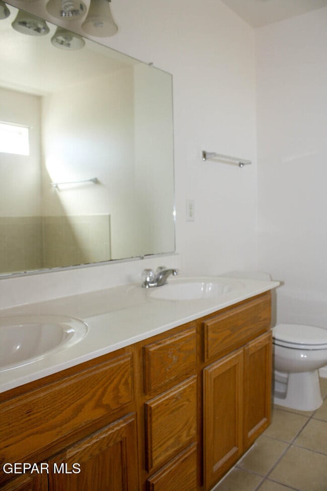 Building Photo - 14120 Robert Ituarte Dr