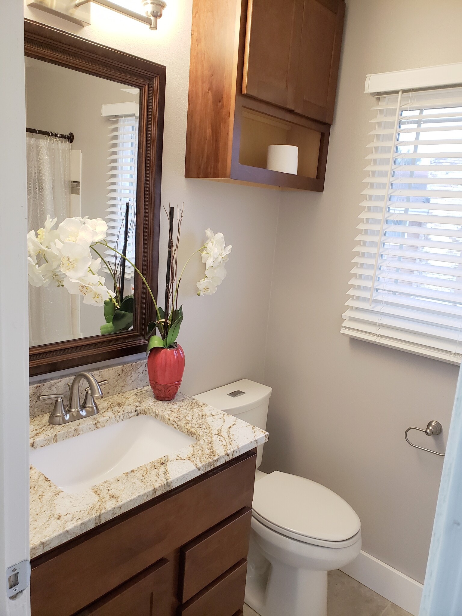 Building Photo - 5825 Balsam Rd