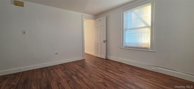 Building Photo - 20 Hamilton Ave