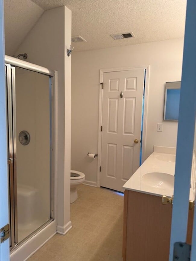 Building Photo - Pawleys Place