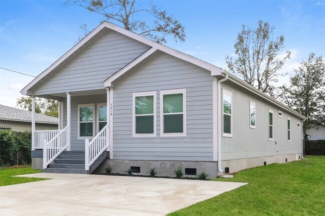 Building Photo - 7909 Record St