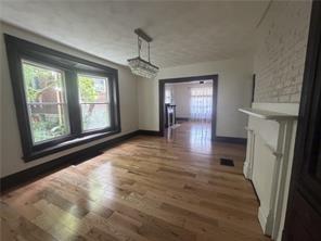 Building Photo - 325 N Balph Ave