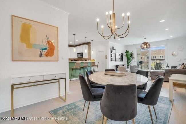 Building Photo - 22 Cooper Ave