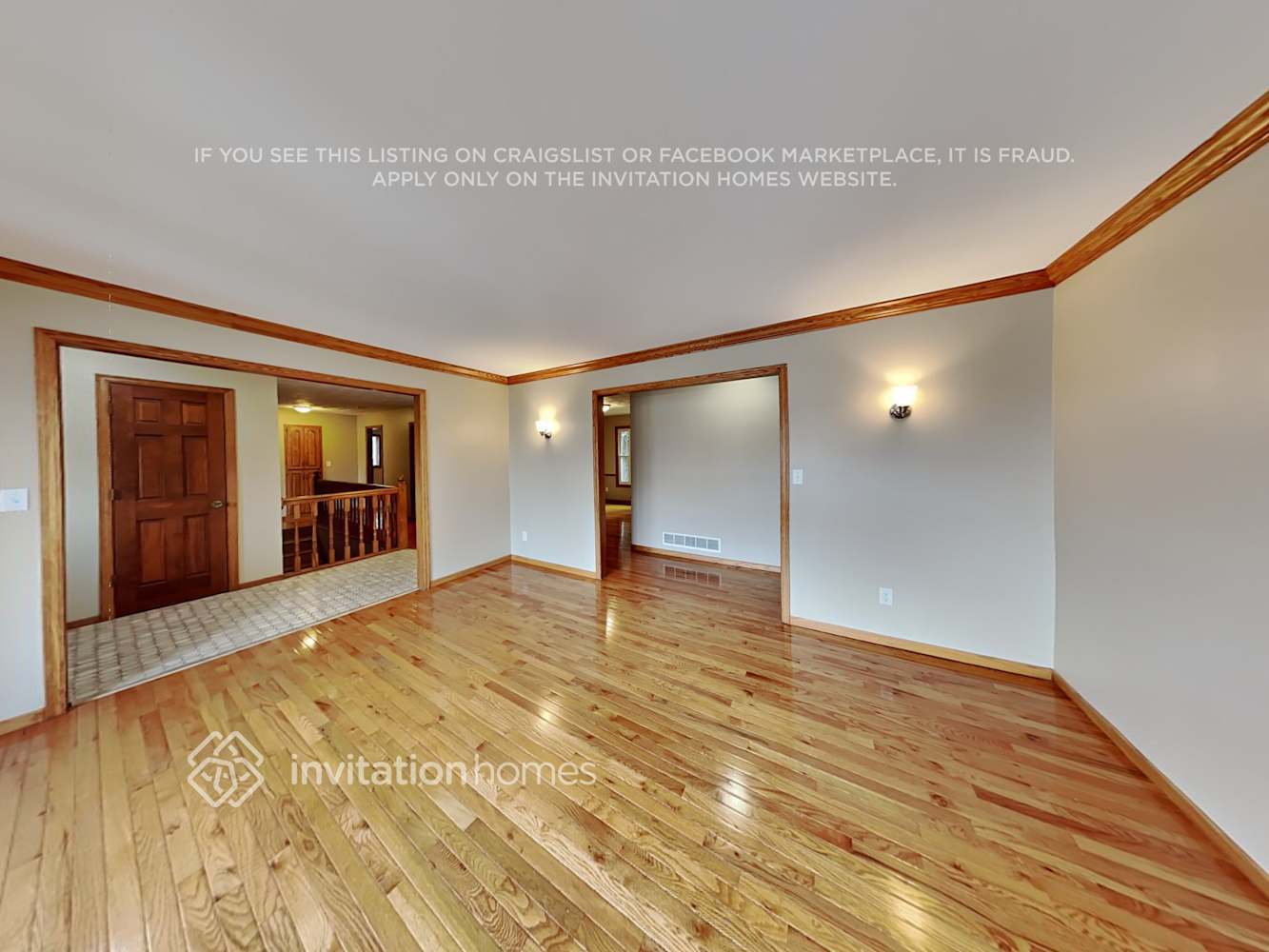 Building Photo - 1730 Atwater Path E