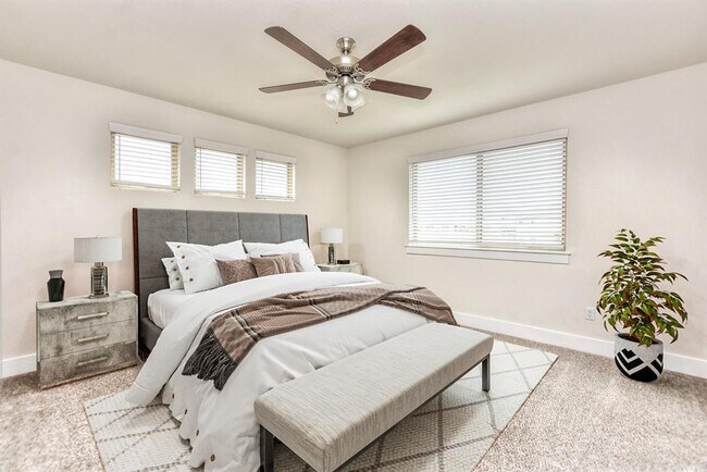 Building Photo - 420 White Steppe Way