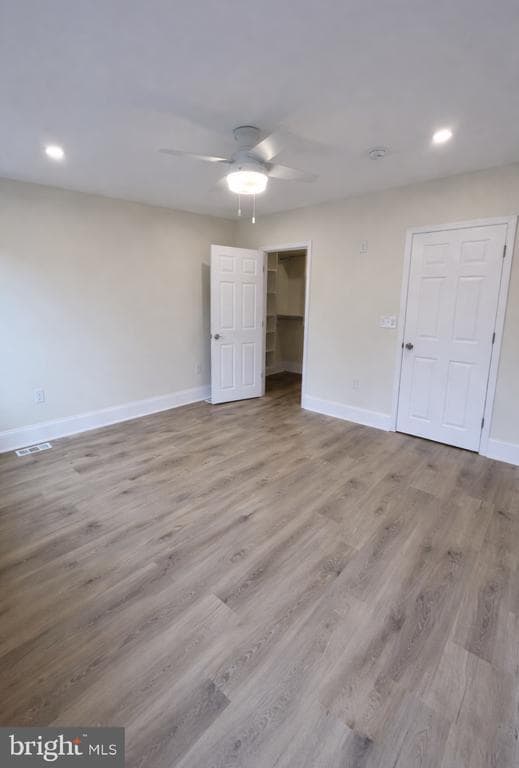 Building Photo - 22 Maple St