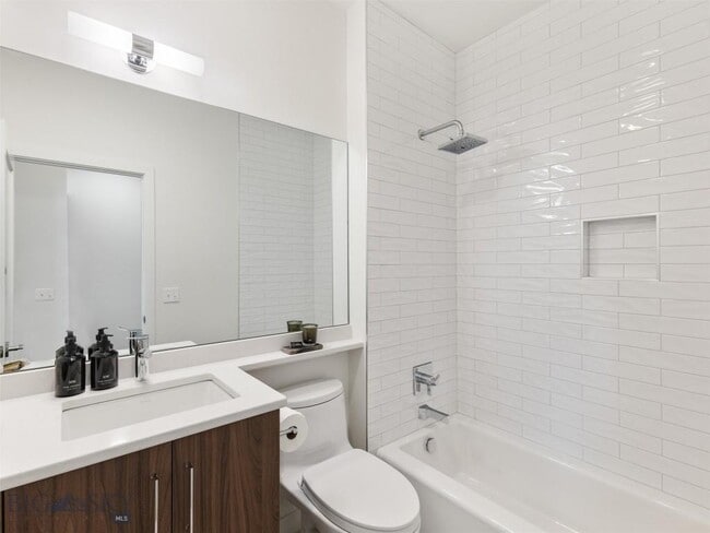 Building Photo - 166 Bridger Mdw Trl