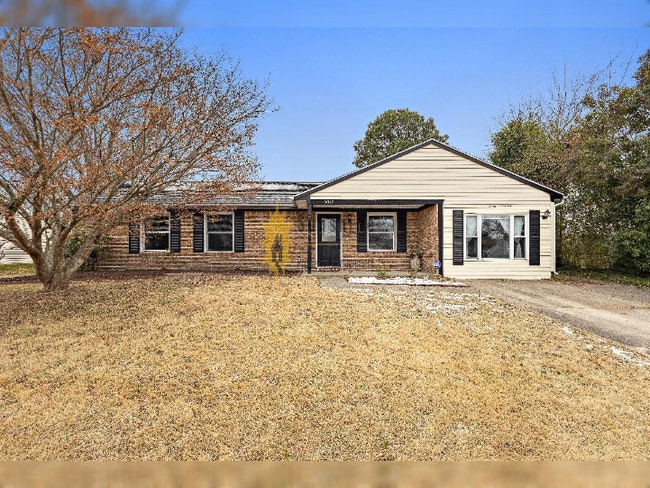 Primary Photo - !!!WOW!!! Single Family home in Chesapeake