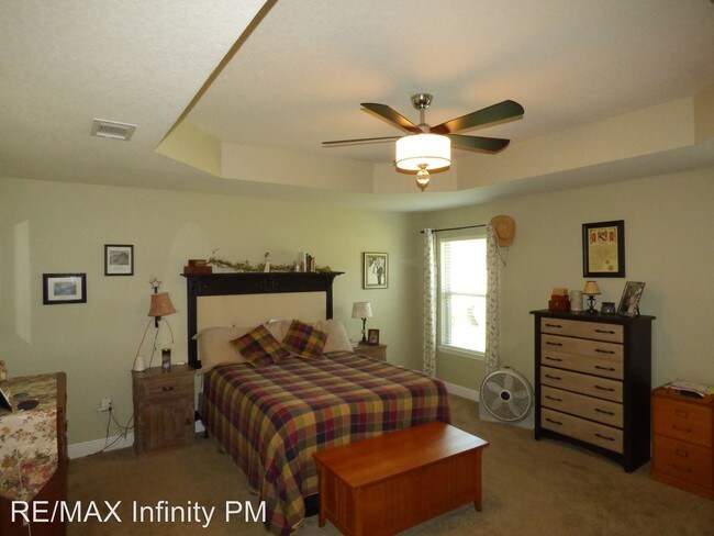 Building Photo - 3 br, 2 bath House - 5760 Mill Stream Way